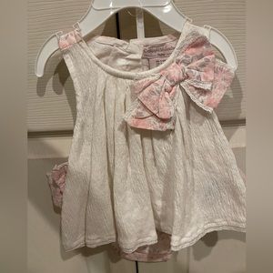 NWT Catherine Malandrino mini two piece set. Adorable 3 - 6 mo cream & pink set